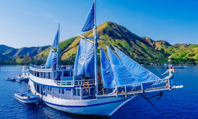 KOMODO SEA TREASURE 01 - SHARING TRIP - Image 7
