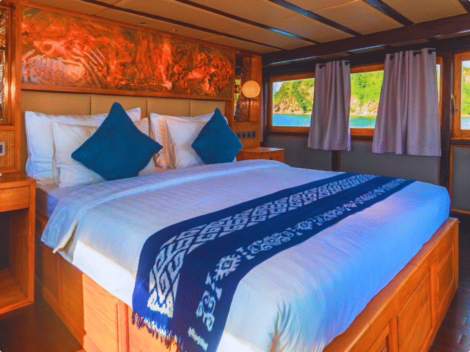 KOMODO SEA TREASURE 05 - SHARING TRIP - Image 11